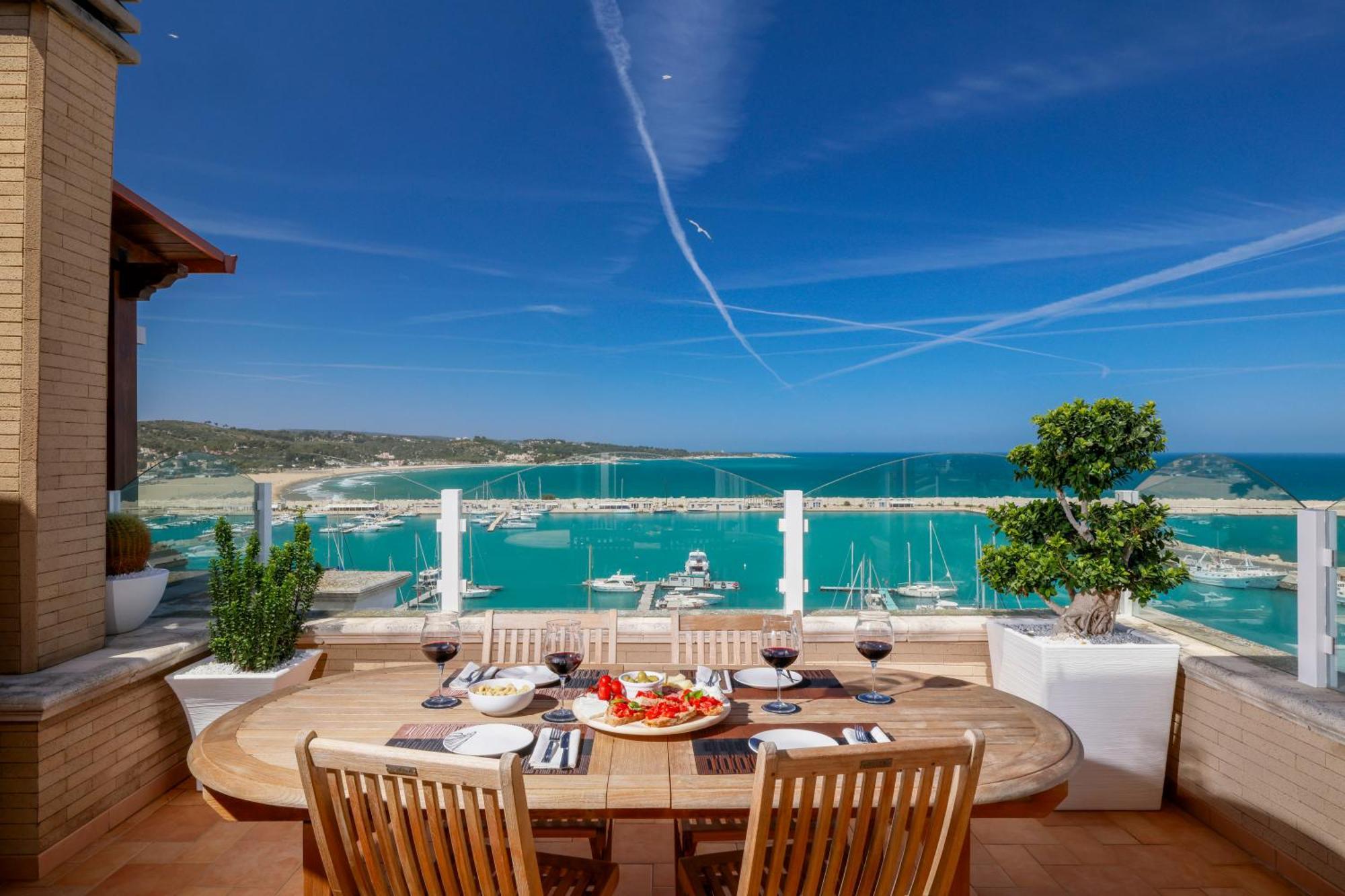 L'Attico Sul Mare - Exclusive Penthouse, Vieste Quarto foto